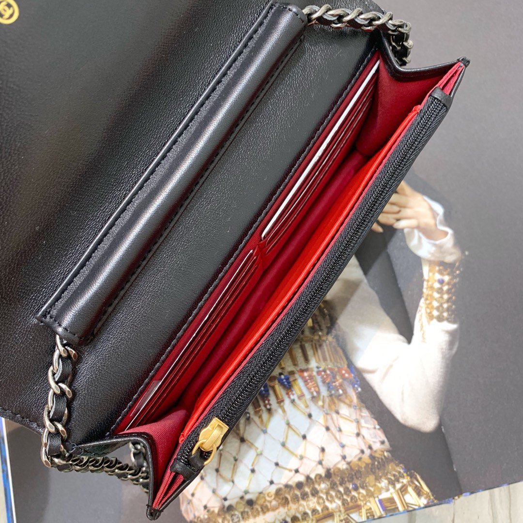 Ch**el Calfskin Gabrielle Woc bag 06