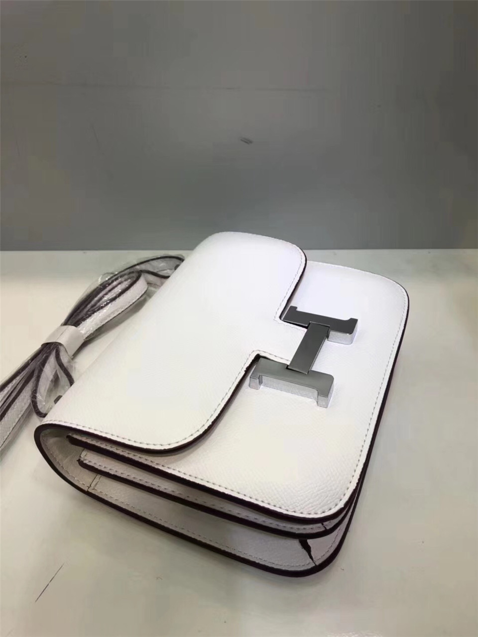 H**me5 Constance bag