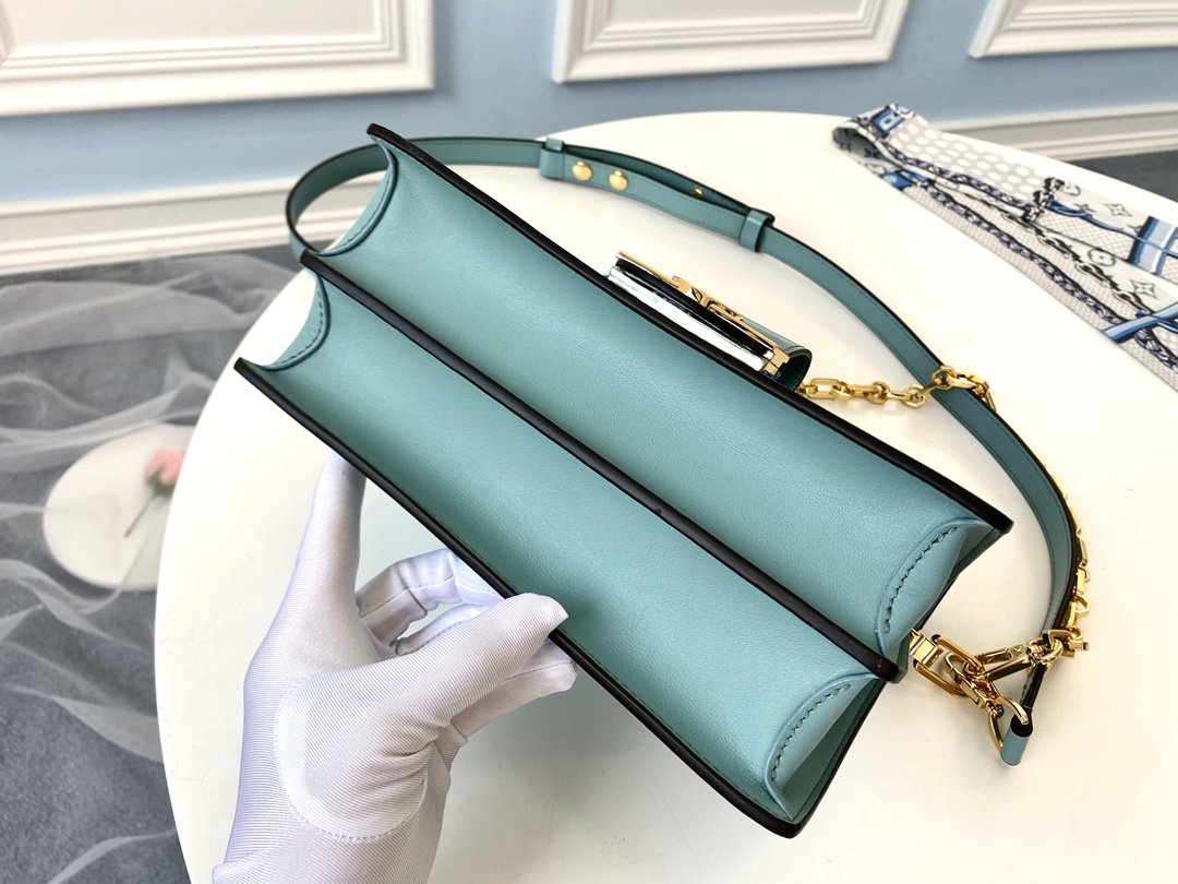 LV Dauphine MM Handbags 25CM M55837