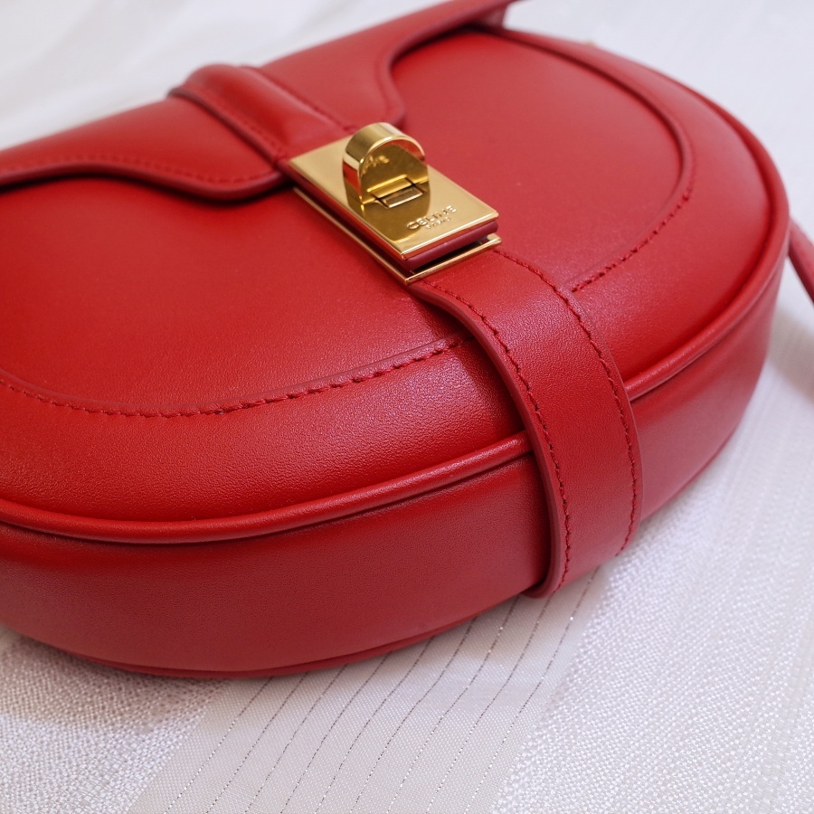 Ce1i*e Small Besace 16 Bag 06