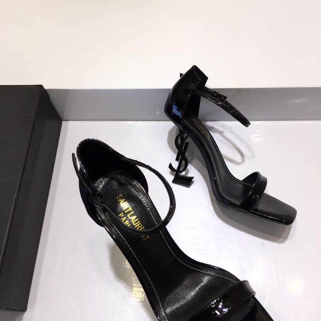 Y51 SANDALS HEEL