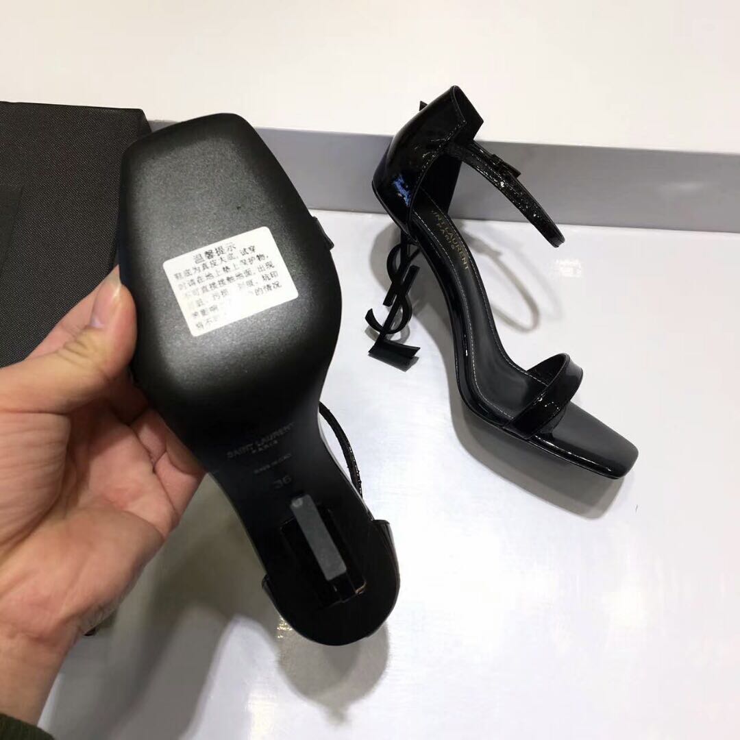 Y51 SANDALS HEEL