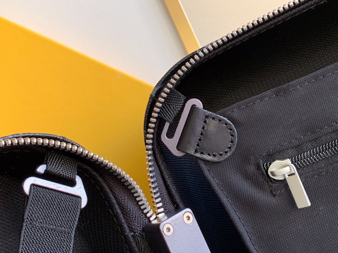 L0vis Vvtt0n HORIZON Luggage