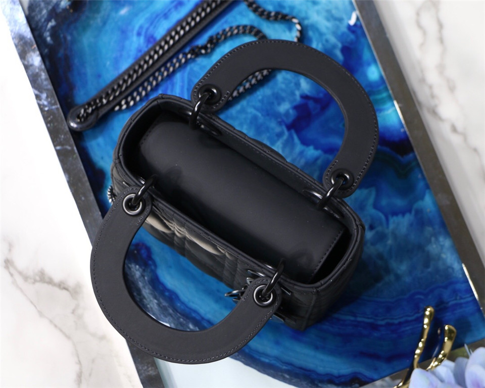 LADY D10r ULTRA MATTE 17cm