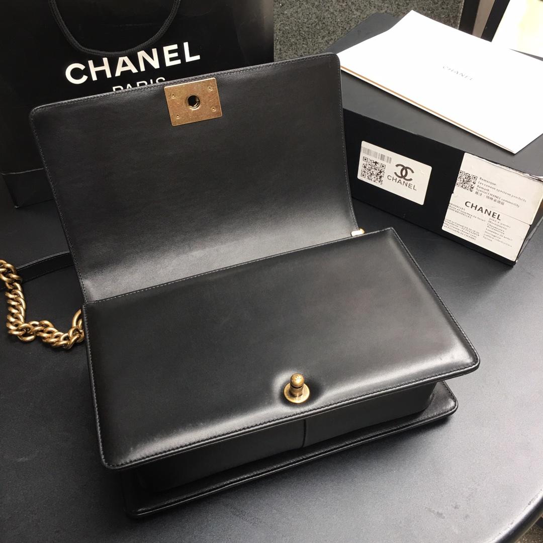 Ch**el Leboy Lambskin 28cm Gold hardware