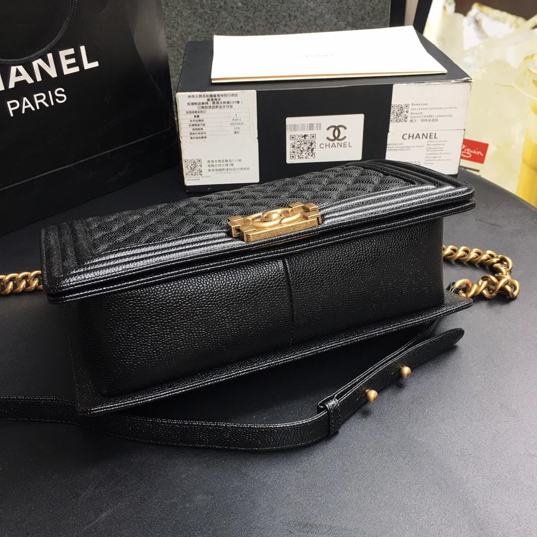 Ch**el Leboy Caviar 28cm Gold hardware