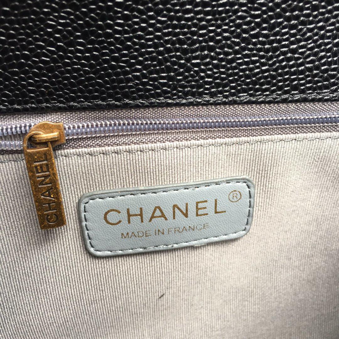 Ch**el Leboy Caviar 28cm Gold hardware