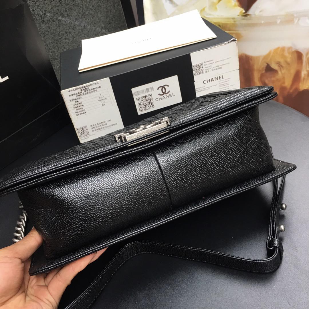 Ch**el Leboy Caviar 30cm silver hardware