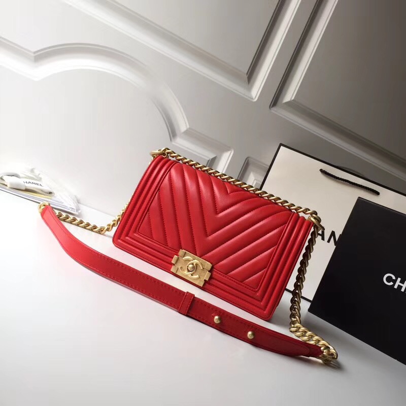 Ch**el Leboy Lambskin 25cm Red