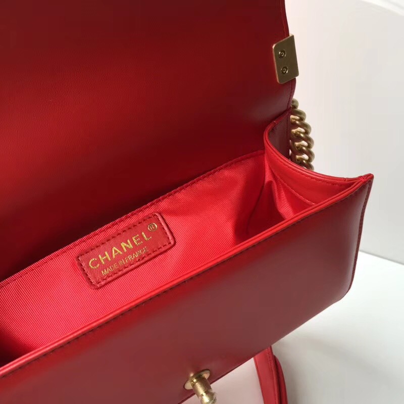 Ch**el Leboy Lambskin 25cm Red