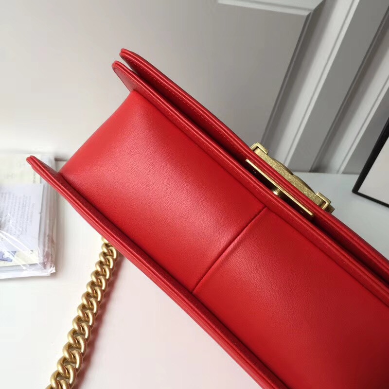 Ch**el Leboy Lambskin 25cm Red