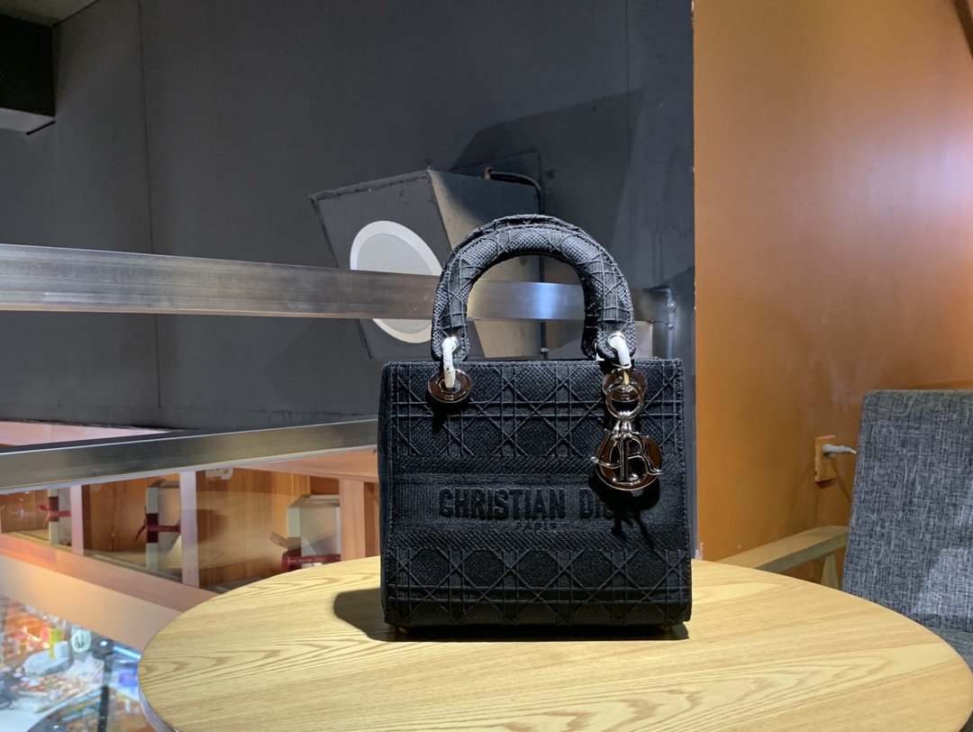 Chr1st1an D10r bag 24cm Black