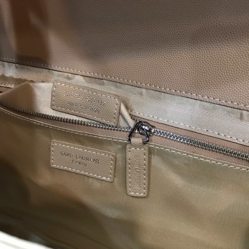 Y51 Envelope Large Bag 002