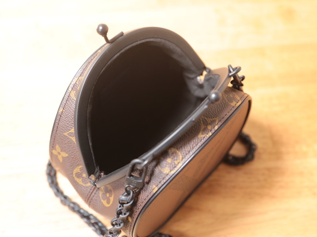 LV MINI BAG