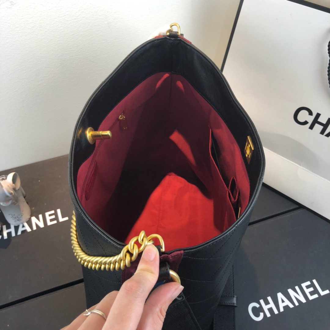 Ch**el Hobo Handbag A57573 29cm