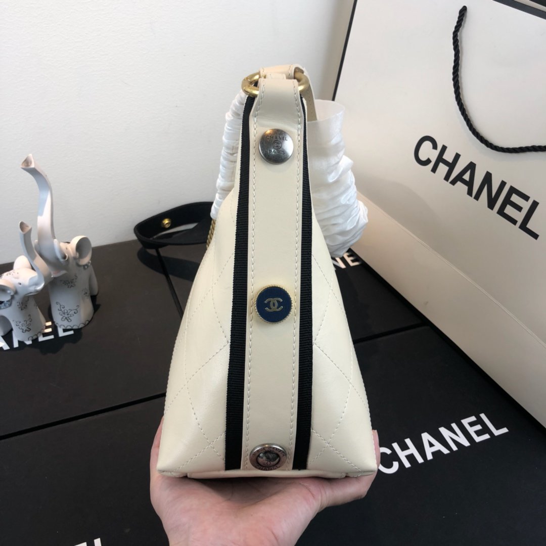 Ch**el Hobo Handbag A57573 white 20cm