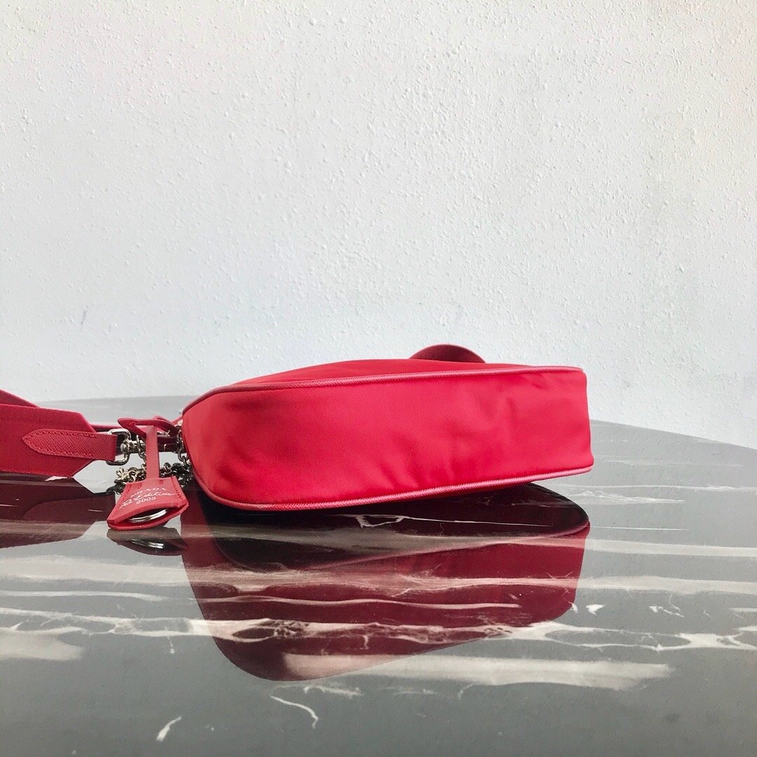 Pra*a Nylon Hobo Bag 22cm 001