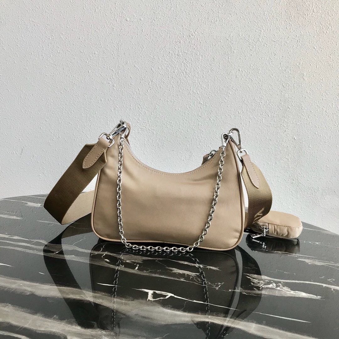 Pra*a Nylon Hobo Bag 22cm 002