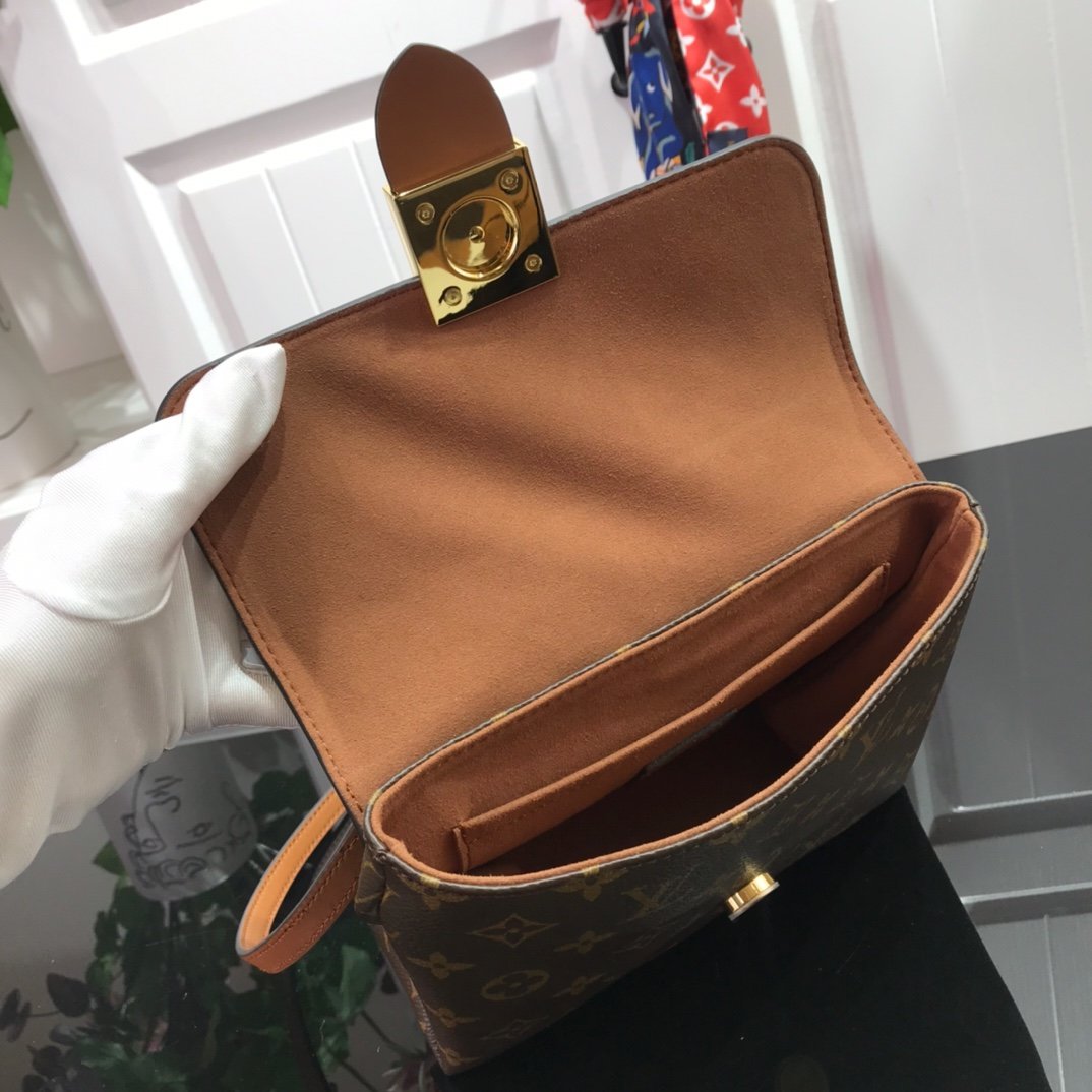 LV LOCKY BB Monogram M44322