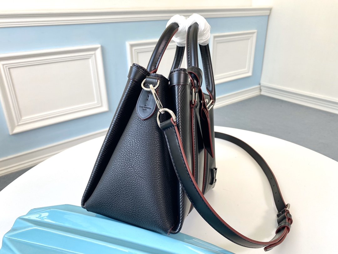 L0vis Vvtt0n Twist Tote M55613 Black