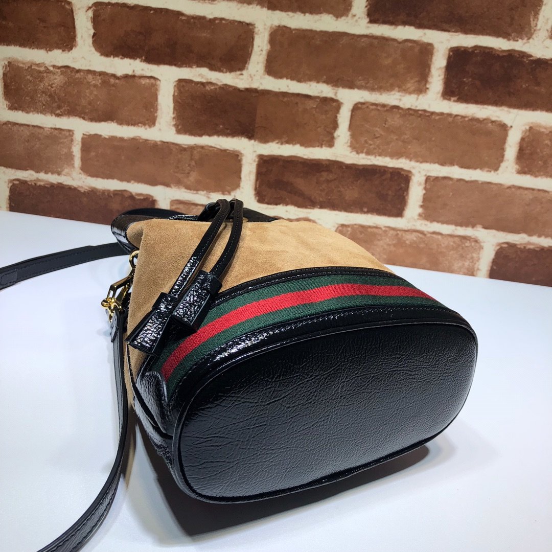 Gvc*1 Ophidia small GG bucket bag 002