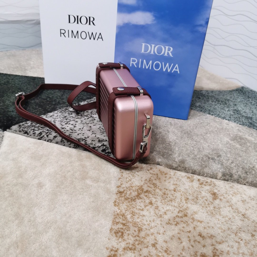 D10r Mini Travel Box 001
