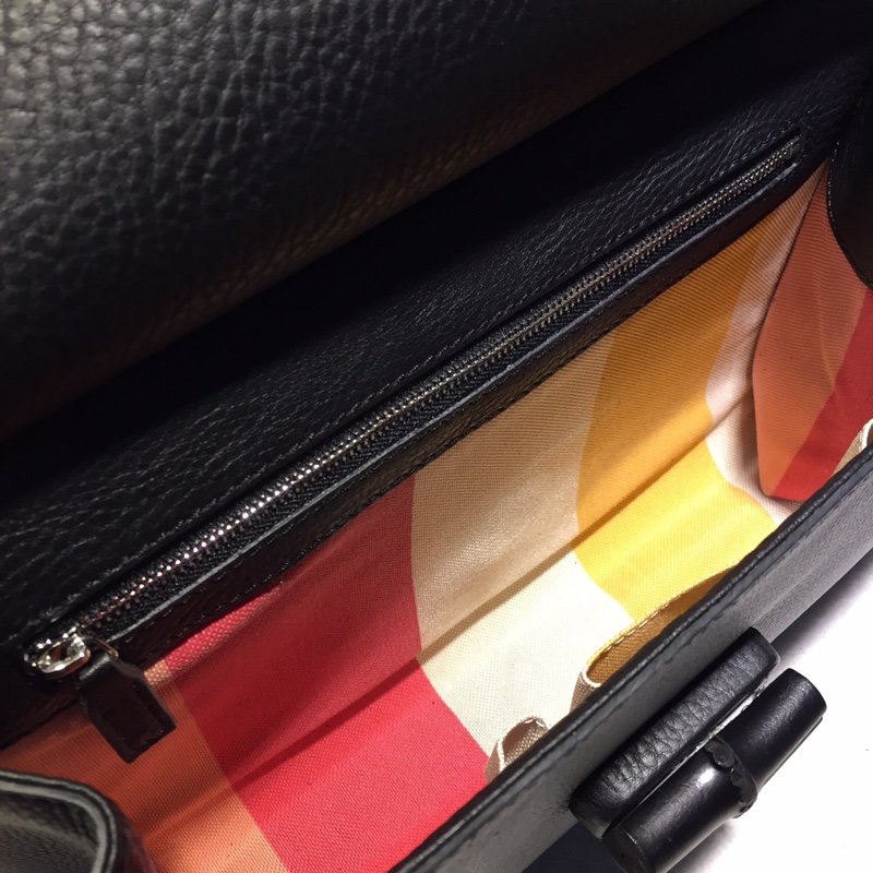 Gvc*1 Shoulder bag 387220 Black