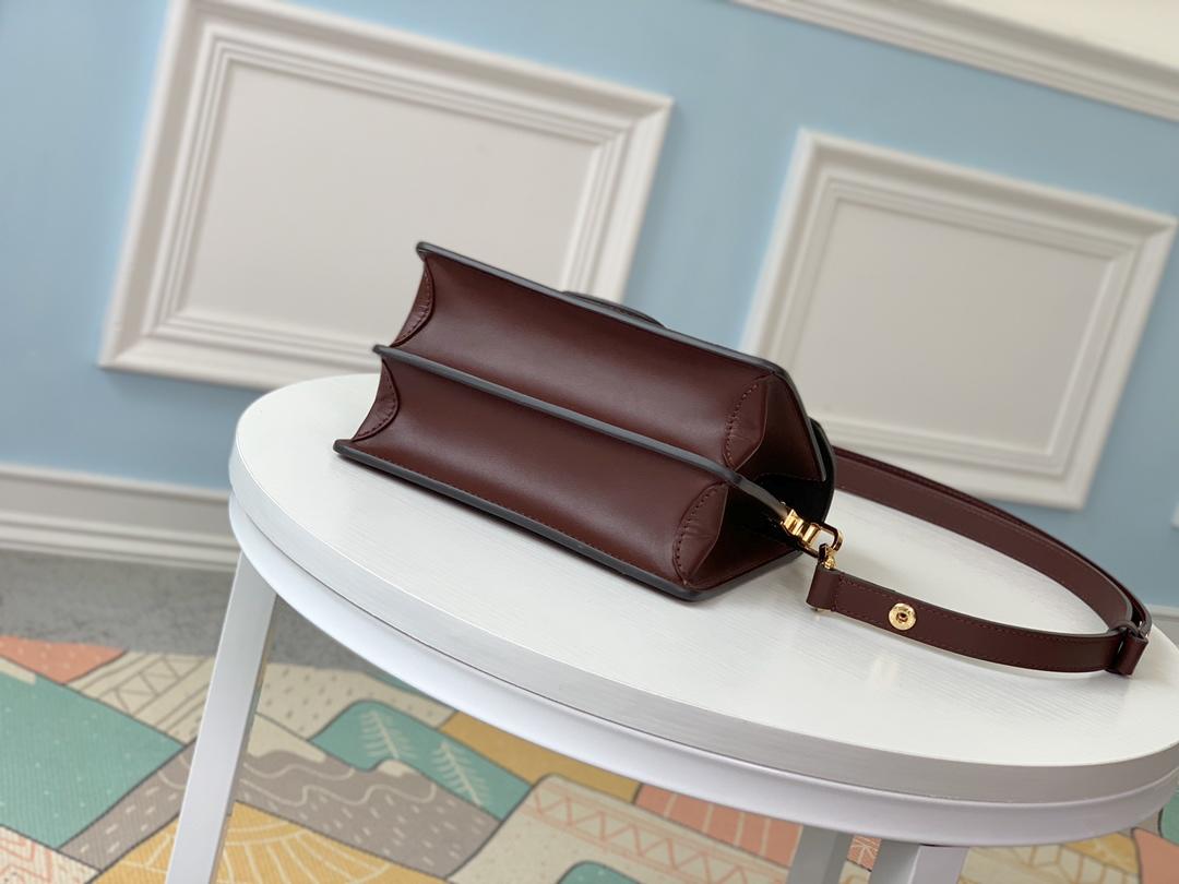 LV M44580 Dauphine Mini 003