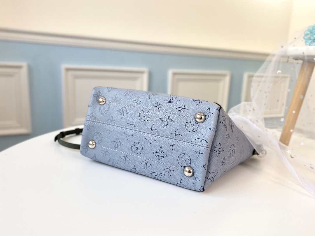 L0vis Vvtt0n HINA M52975 Handbag
