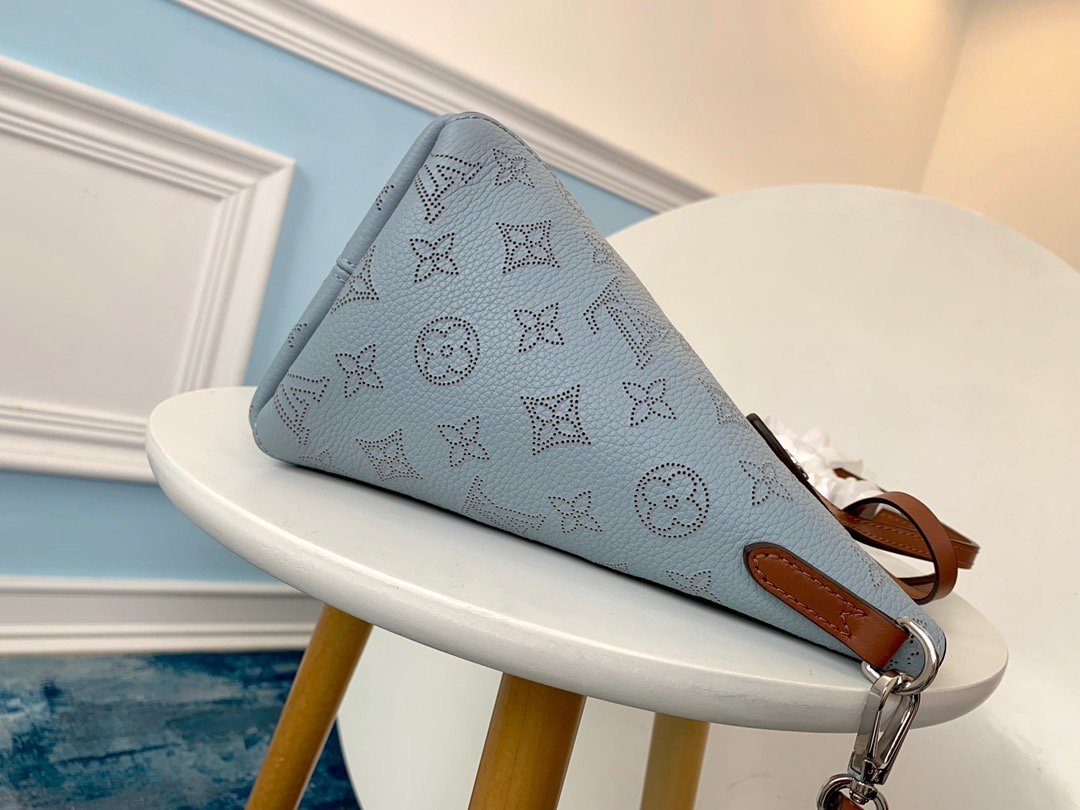 L0vis Vvtt0n HINA M52975 Handbag 001