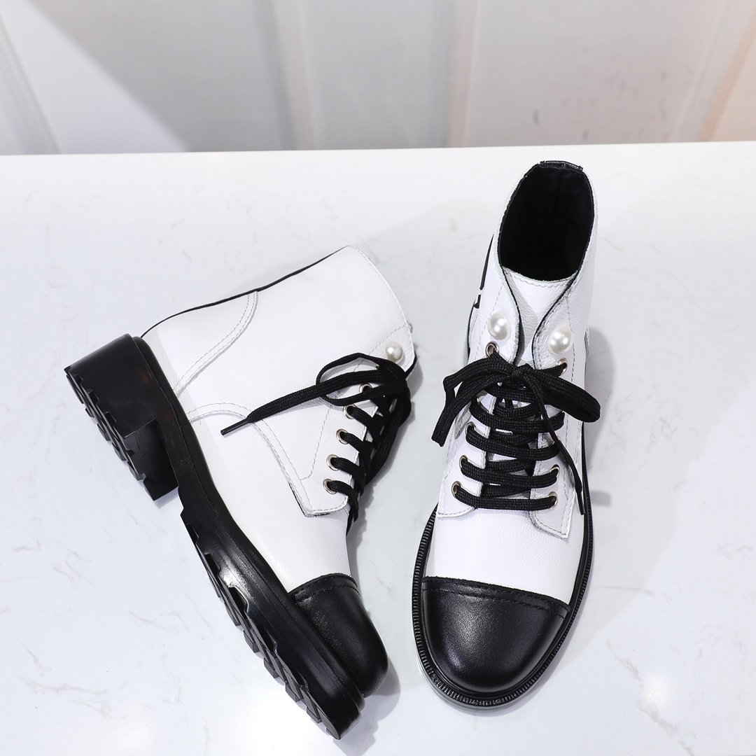 Ch**el boots 002