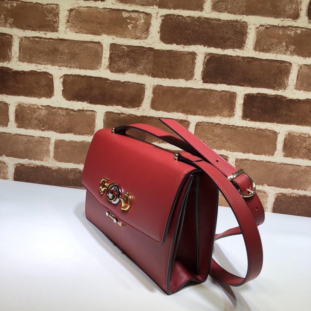Gvc*1 Zumi smooth leather small shoulder bag 001
