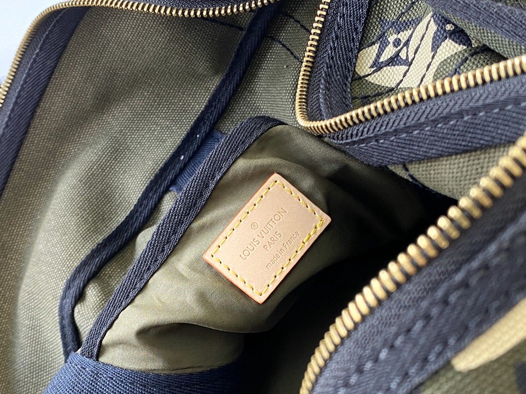 LV Camouflage Bag M95783