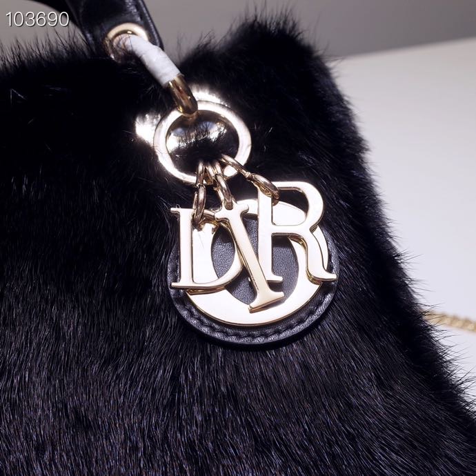 D10r Mini Lady 17CM 001