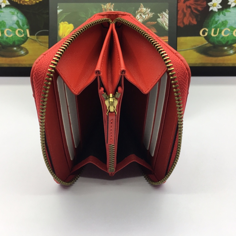 Gvc*1 Wallet 474813 Red