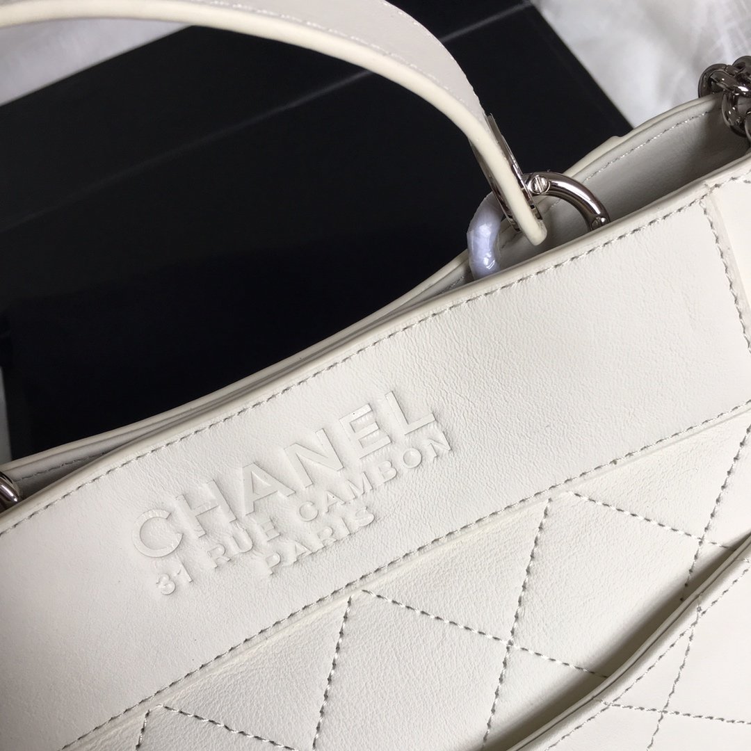 Ch**el Handbag S0577