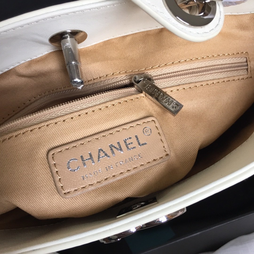 Ch**el Handbag S0577