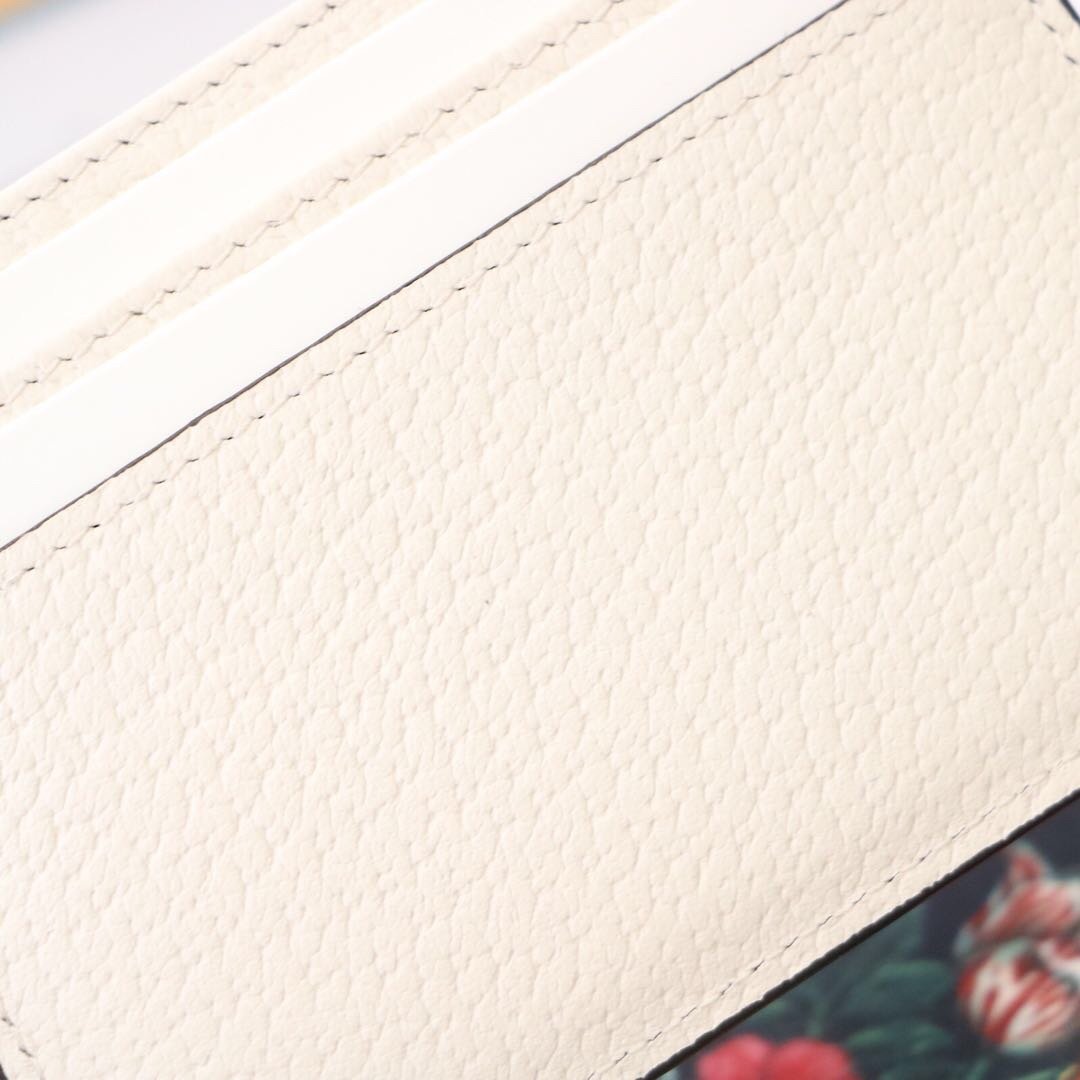 Gvc*1 Ophidia wallet white