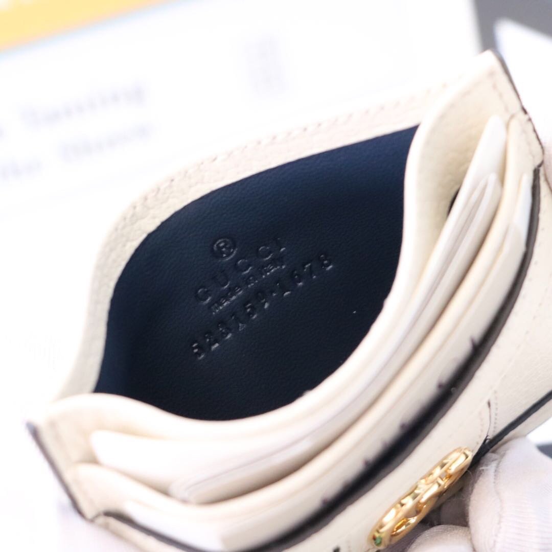 Gvc*1 Ophidia wallet white