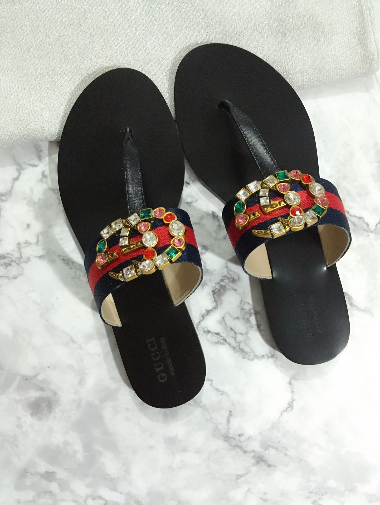 Gvc*1 Slippers