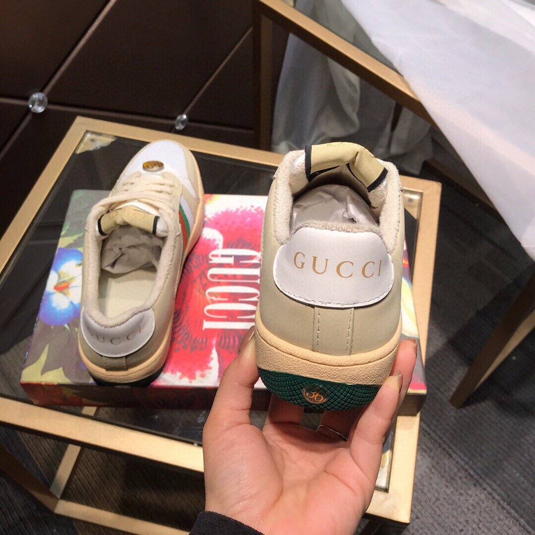 Gvc*1 Sneakers 013
