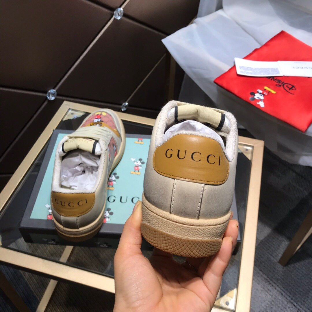 Gvc*1 Sneakers 015