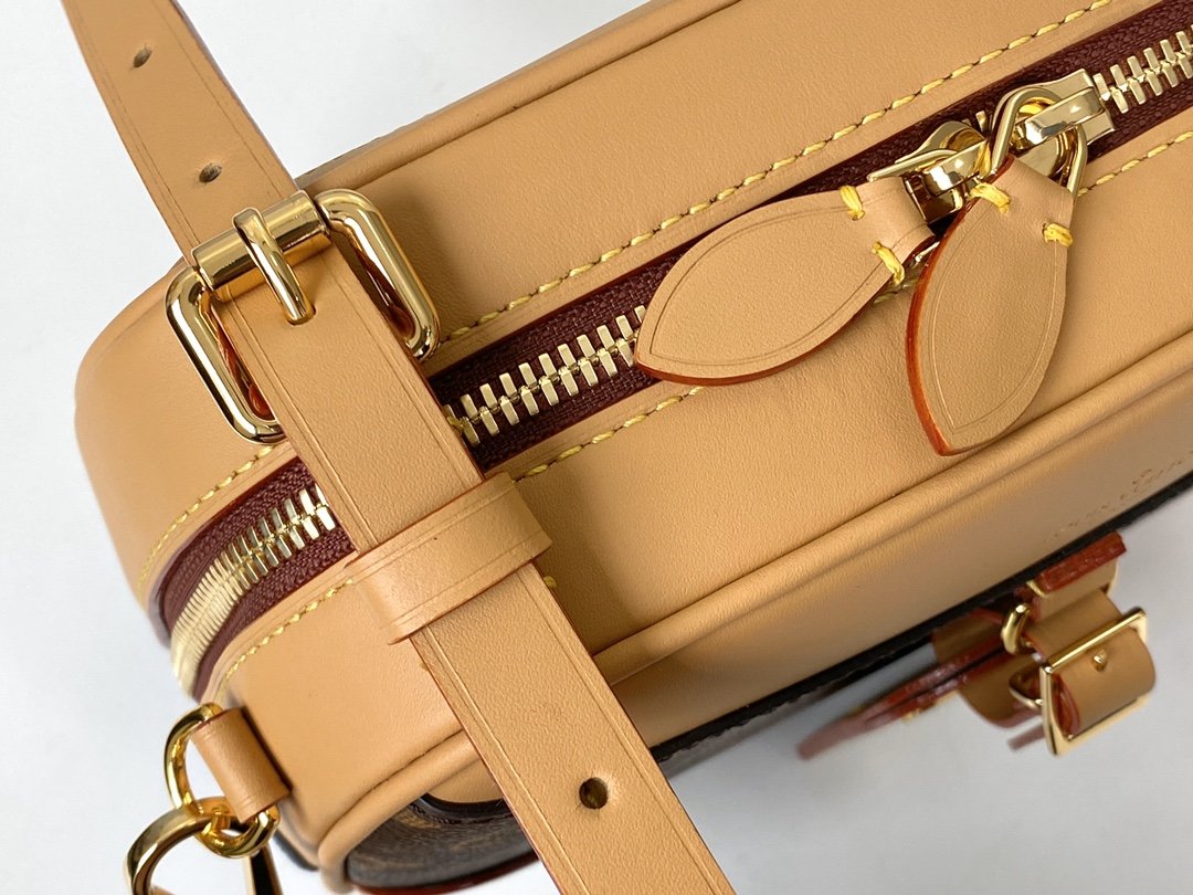 Lv M45528 Nicolas Ghesquière Mini Luggage