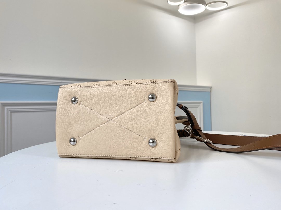 L0vis Vvtt0n Muria Mahina Handbags M55801