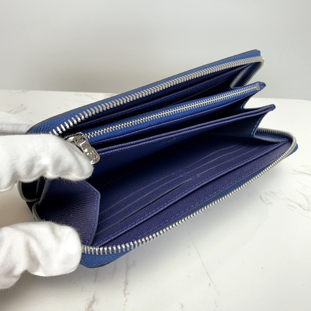 L0vis Vvtt0n Escale Zippy Wallet M68841