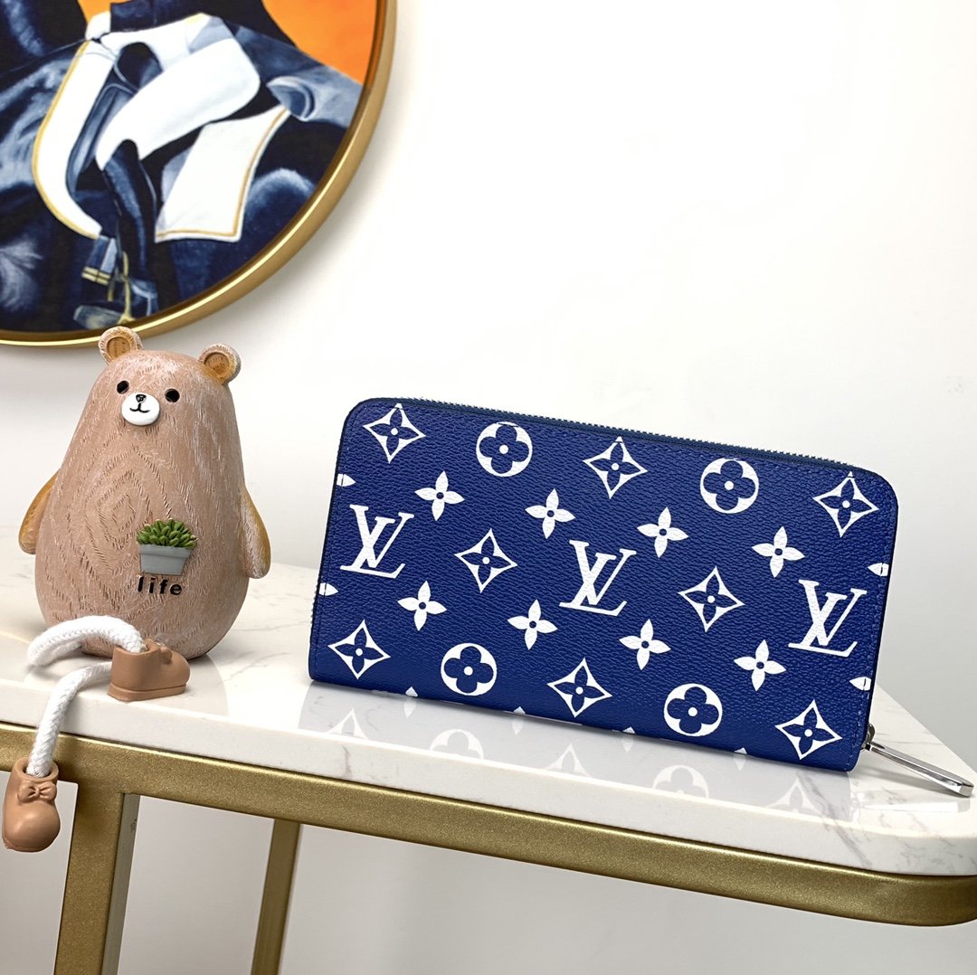 L0vis Vvtt0n Escale Zippy Wallet M68841