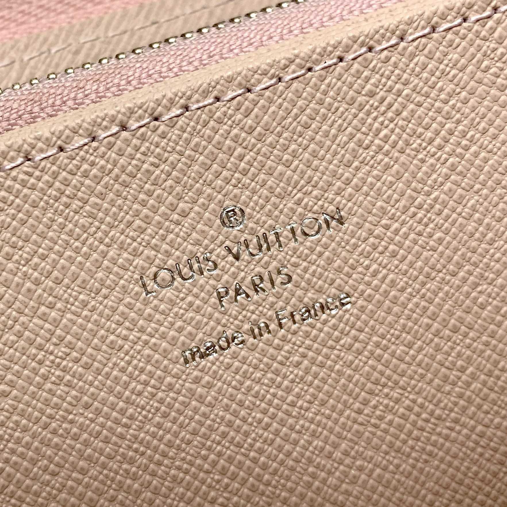 L0vis Vvtt0n Escale Zippy Wallet