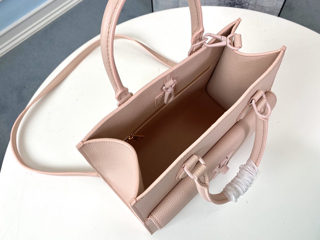 L0vis Vvtt0n Lockme Tote M55845 Pink