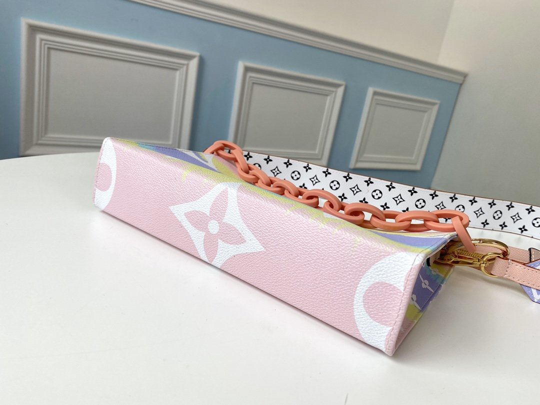 L0vis Vvtt0n Escase TOILET POUCH XL M68138