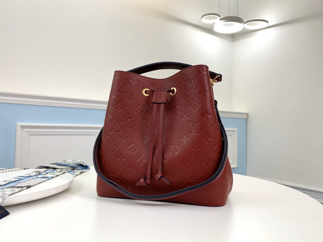 L0vis Vvtt0n M45256 Monogram NéoNoé Bag Red